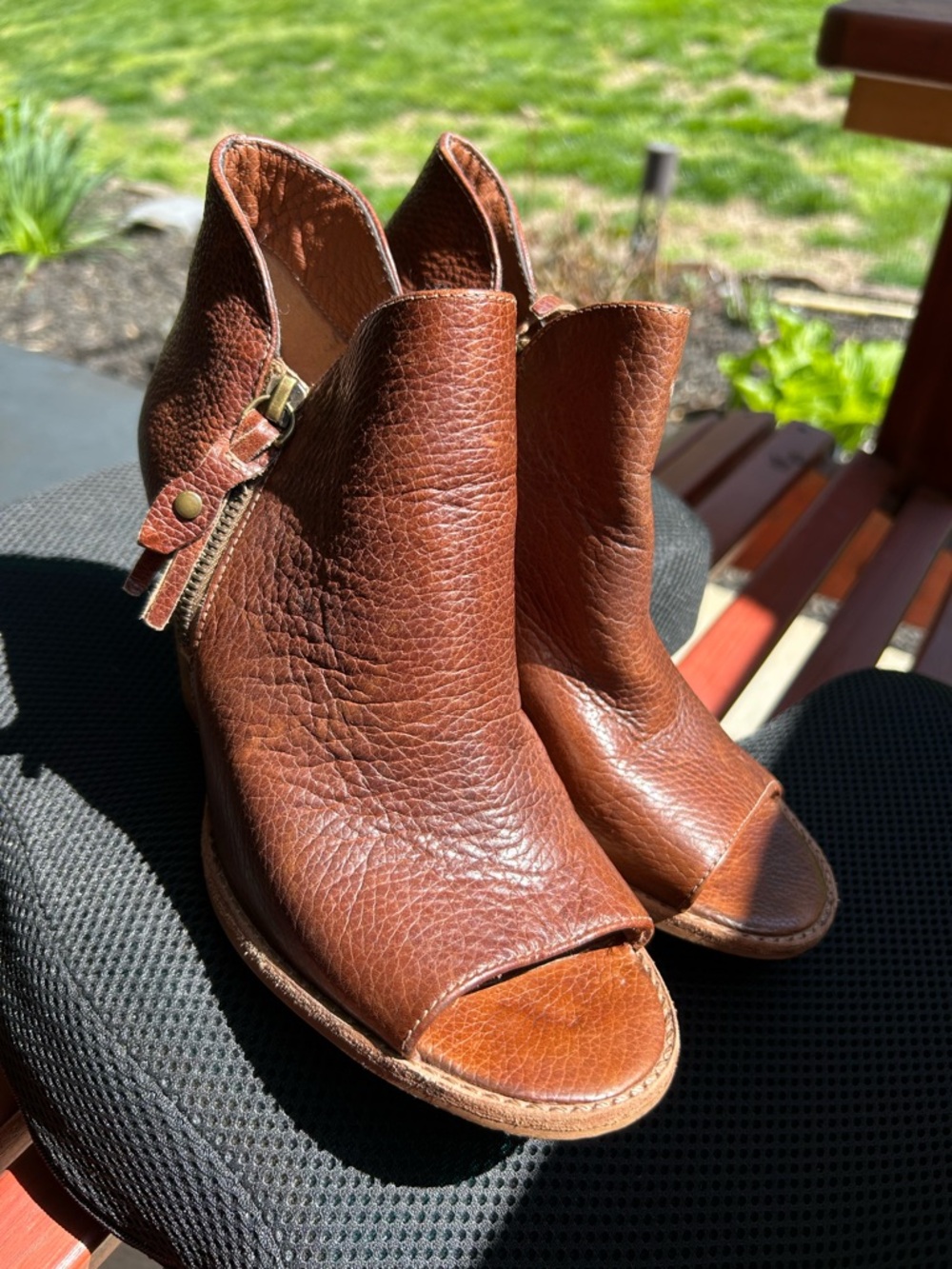 MIA 'Nikole' Distressed Leather Ankle Booties Size 8